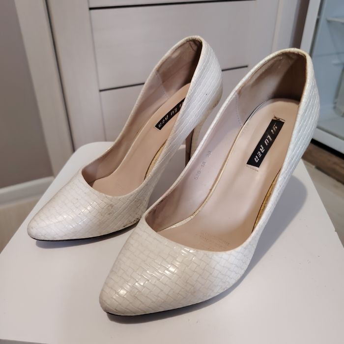 СРОЧНО! Женские туфли!