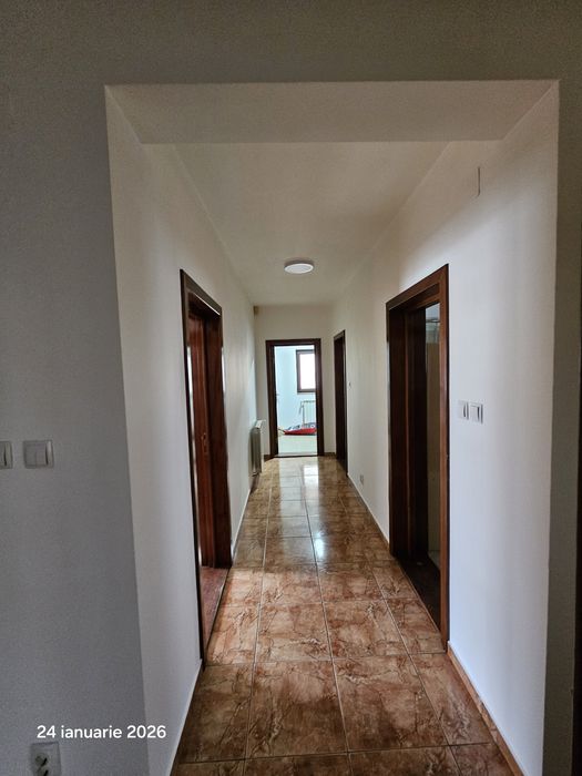 Casa de inchiriat