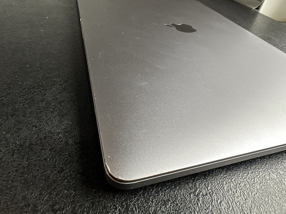 Macbook Pro 15” 2016