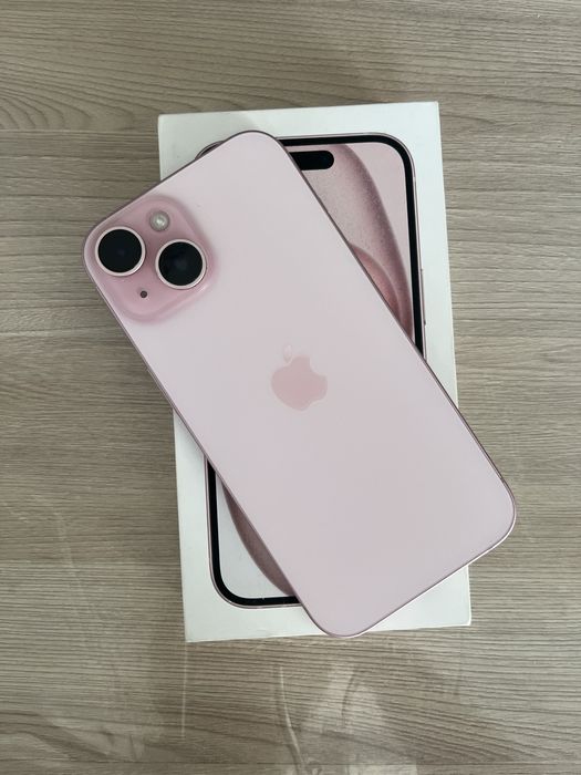 Iphone 15 розовый 256ГБ