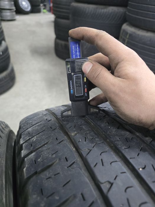 4 Броя Бусови Гуми 225/75/16C Michelin 2x7,2mm 2x6mm 23dot