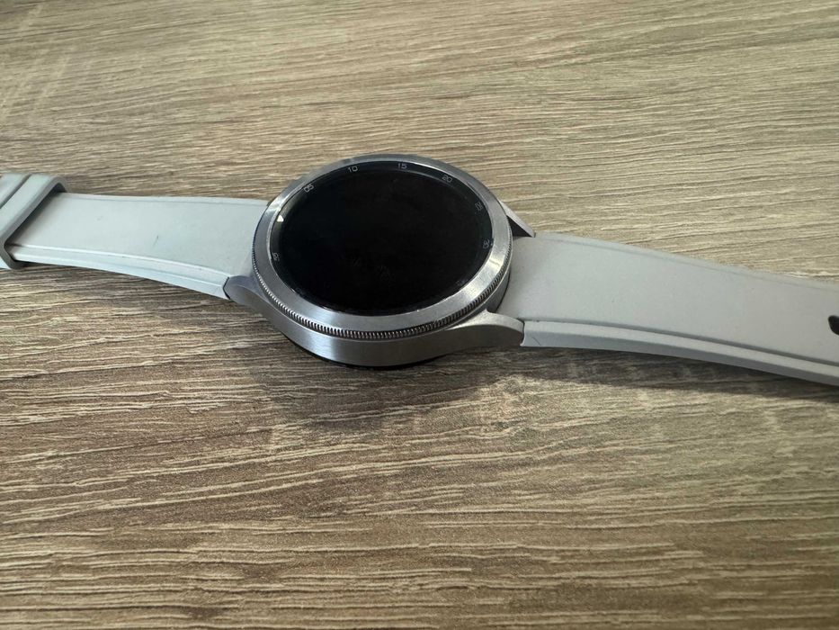 Samsung Galaxy Watch4 46mm