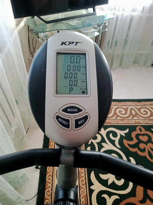 Продам велотренажёр б у