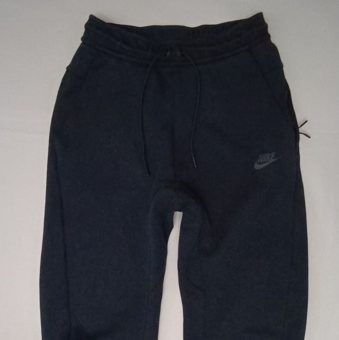 Nike Tech Fleece Sweatpants оригинално долнище XS Найк памук спорт долно долница