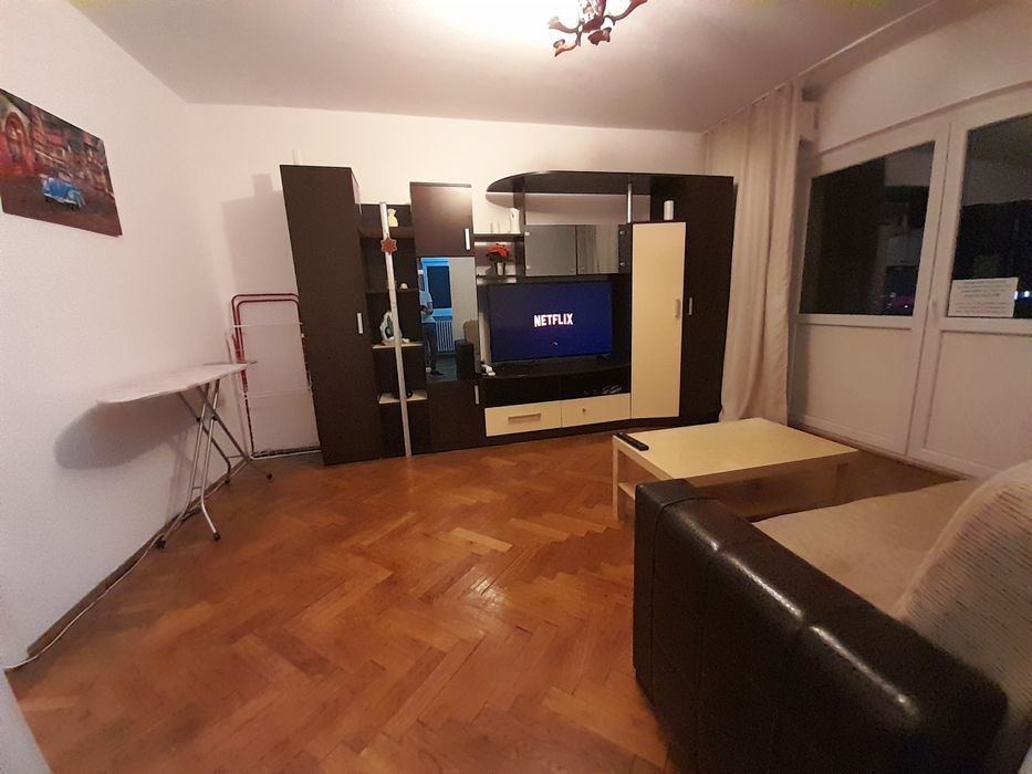 Vânzarea întregului conținut al apartamentului