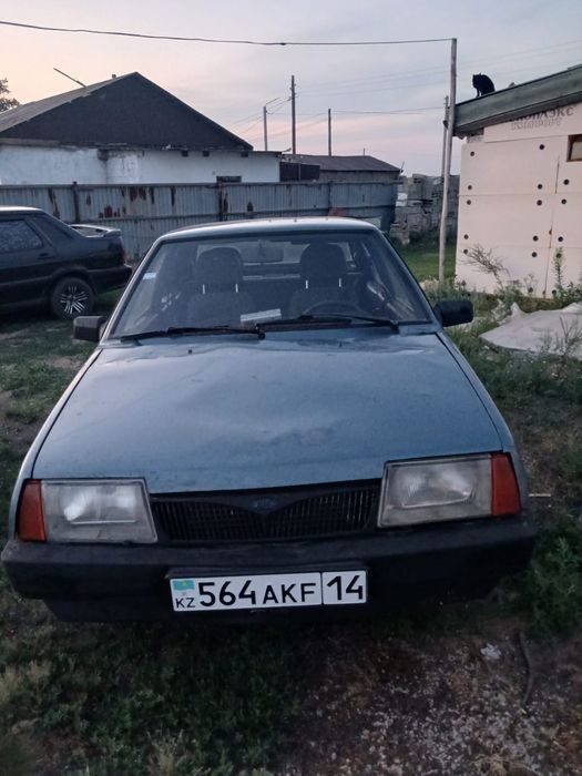 Продам машину 21099