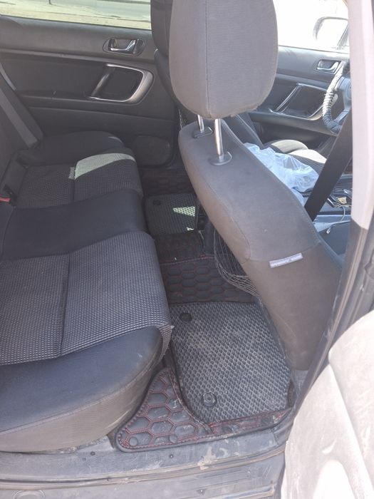 Субару аутбек 2004 год