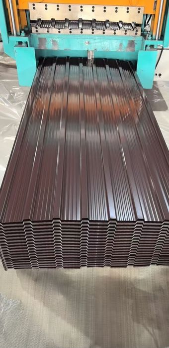 Vând tabla cutata colorata  grosimi de 0,25 0,3 0,35 0,4 0,45 0,5.Transport la domiciliu gratuit