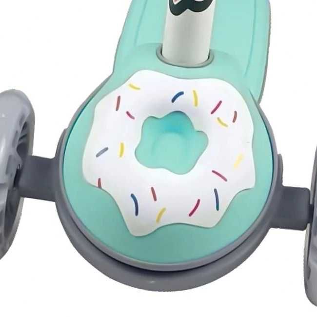 Тротинетка, Метална, С LED светлина, Регулируемо кормило, 57x28x85 см