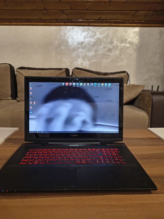 Геймърски лаптоп