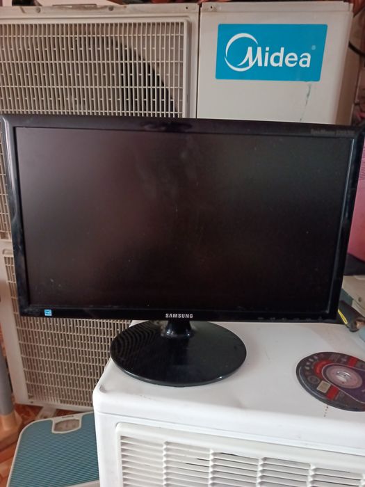 Продам монитор в отличном состоянии