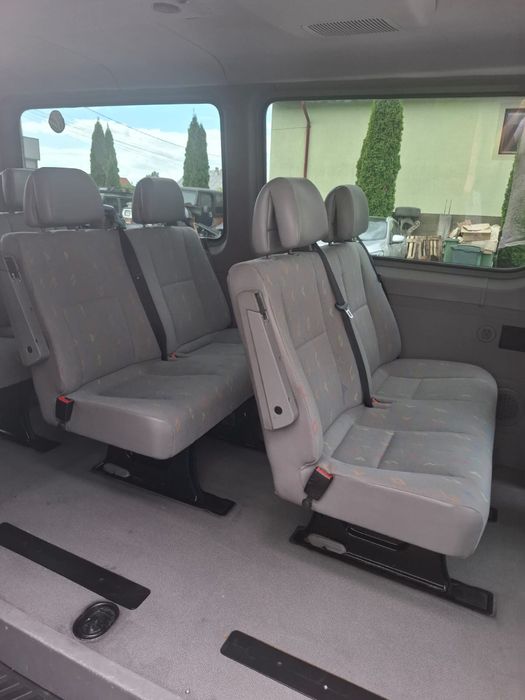Vw crafter 2,5 tdi 8+1  locuri detasabile