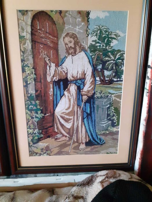 Goblenuri: Iisus la ușă, înrămat