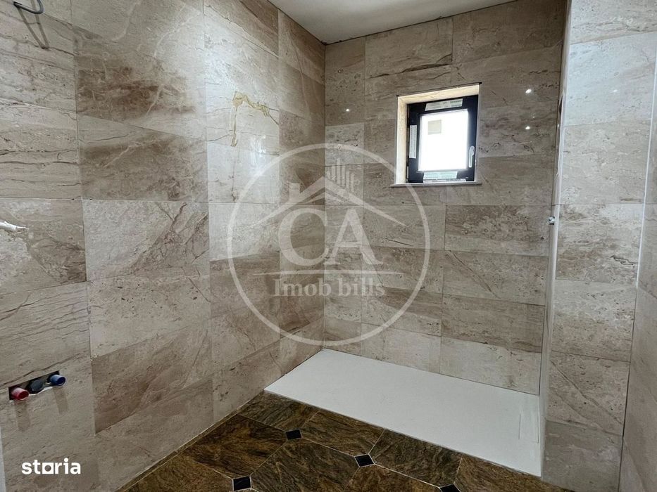 Casă de vânzare P+E+M cu 7 camere in Cartierul Grigorescu, Oradea