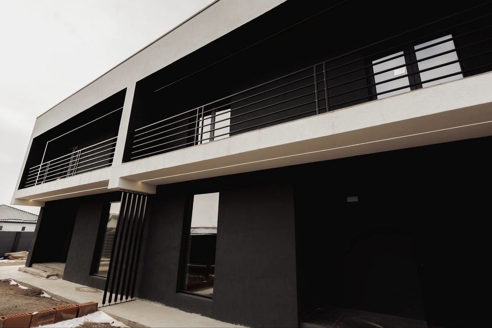 Case Duplex  Rate dezvoltator