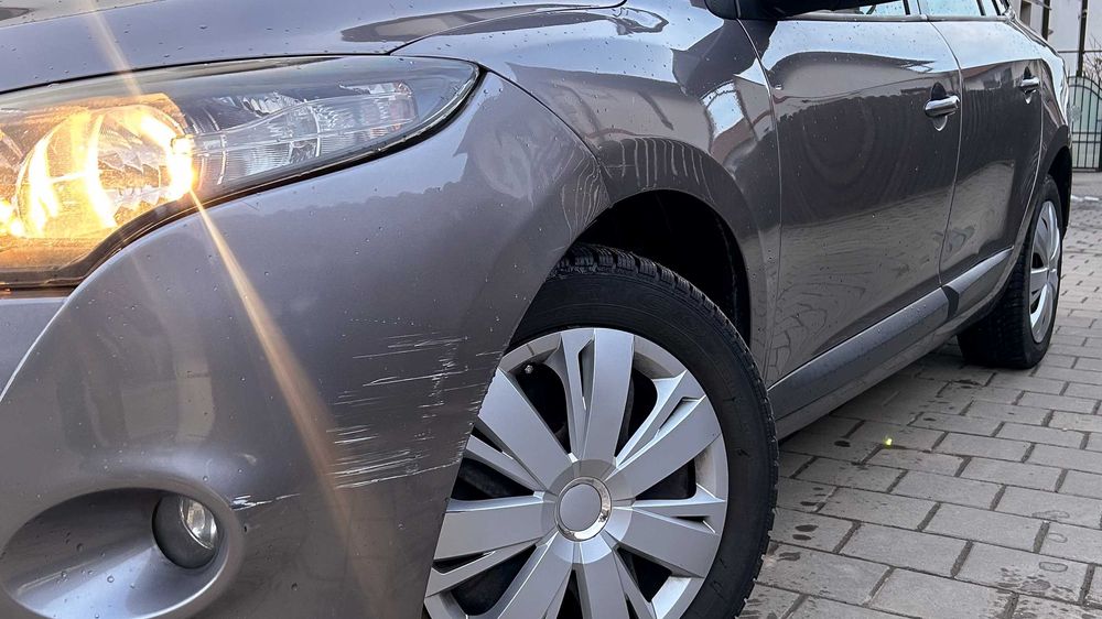 Vand Renault Megane 3  sau schimb cu rulota