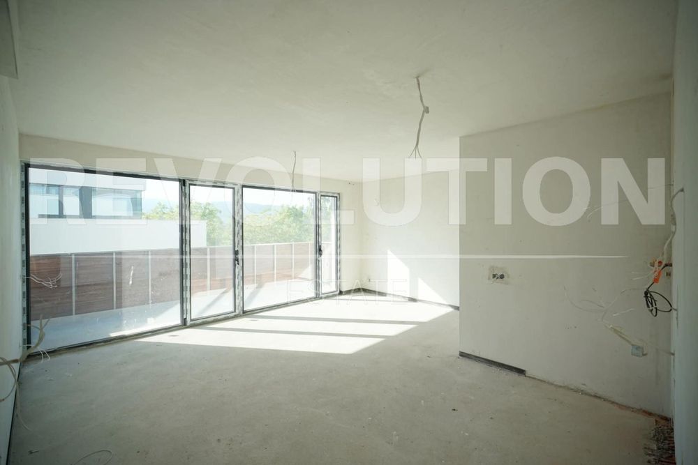 Продава се Четиристаен апартамент в София, Горубляне - 134 кв.м за 2500 €/кв.м - Снимка #1