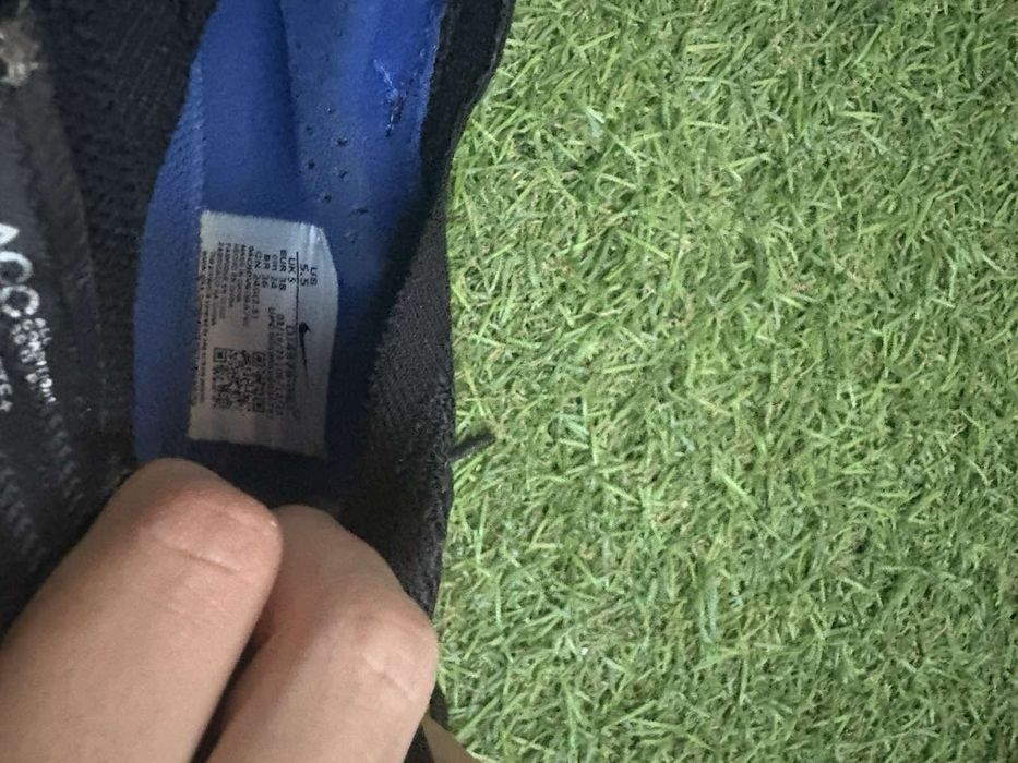 Nike Elite футболни бутони