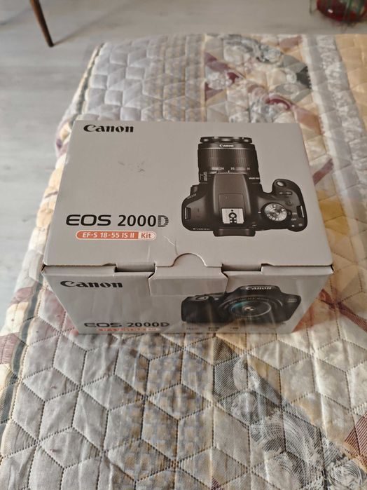 Фотоапарат Canon