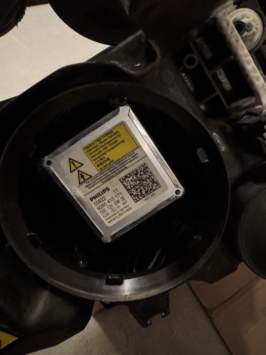 Фарове  Audi A6 C7 - Фейслифт биксенон