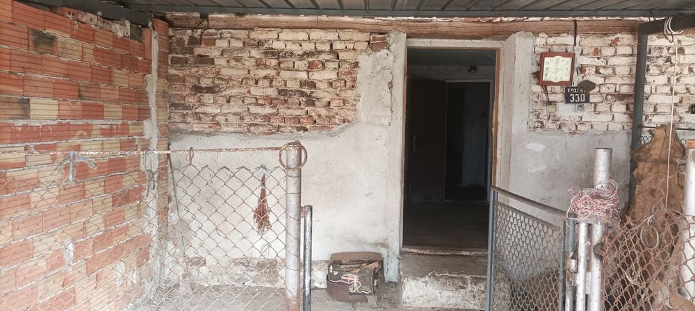 Продава се Промишлена сграда в с. Кирилово, Област Ямбол - 3592 кв.м за 17 €/кв.м - Снимка #2