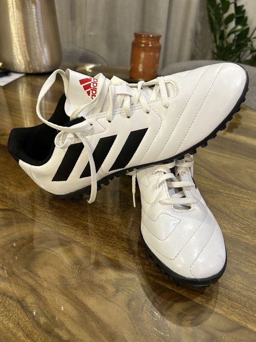 Футболни Стоножки  Adidas Golleto 7 TF