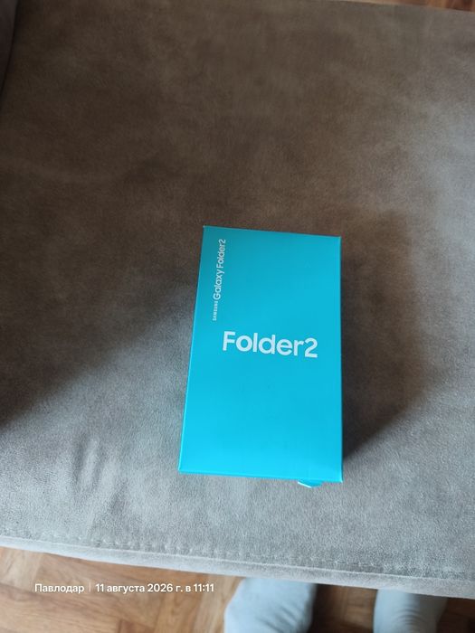 Samsung Galaxy Folder 2 (Золотой) — Android-раскладушка