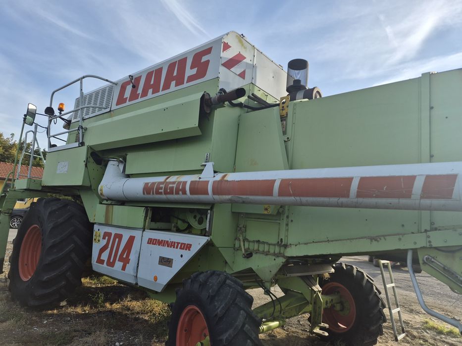 Комбайн Claas Mega 204