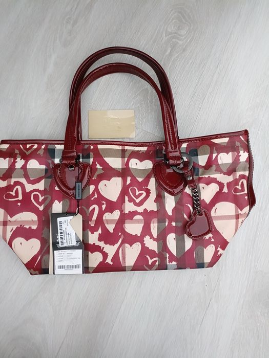 Burberry supernova noua geantă sau schimb cu iPhone sau Samsung