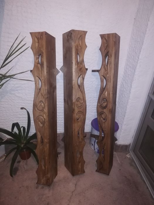 Етажерки битови.