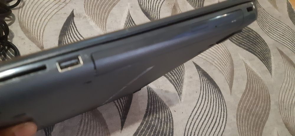 Laptop Hp 250 G4     ssd 240Gb    ram4G