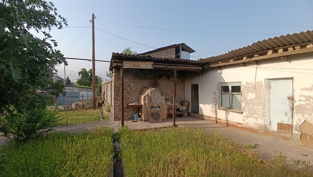 Свой 6соток,4хона, катта йўлга яқин,Газалкент,санаторий Чатқол