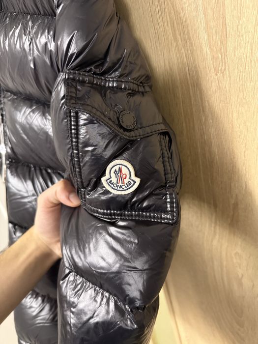 Moncler чисто ново