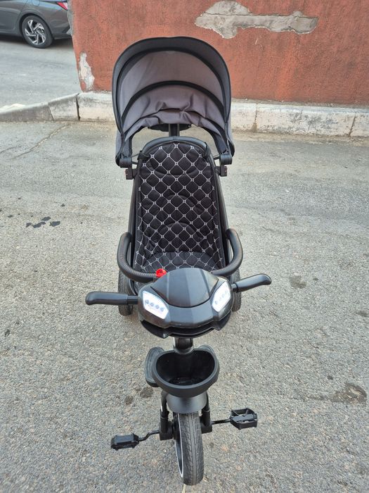 Детский трехколесный велосипед