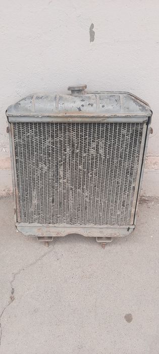 Gaz 21 radiator sotiladi holati alo