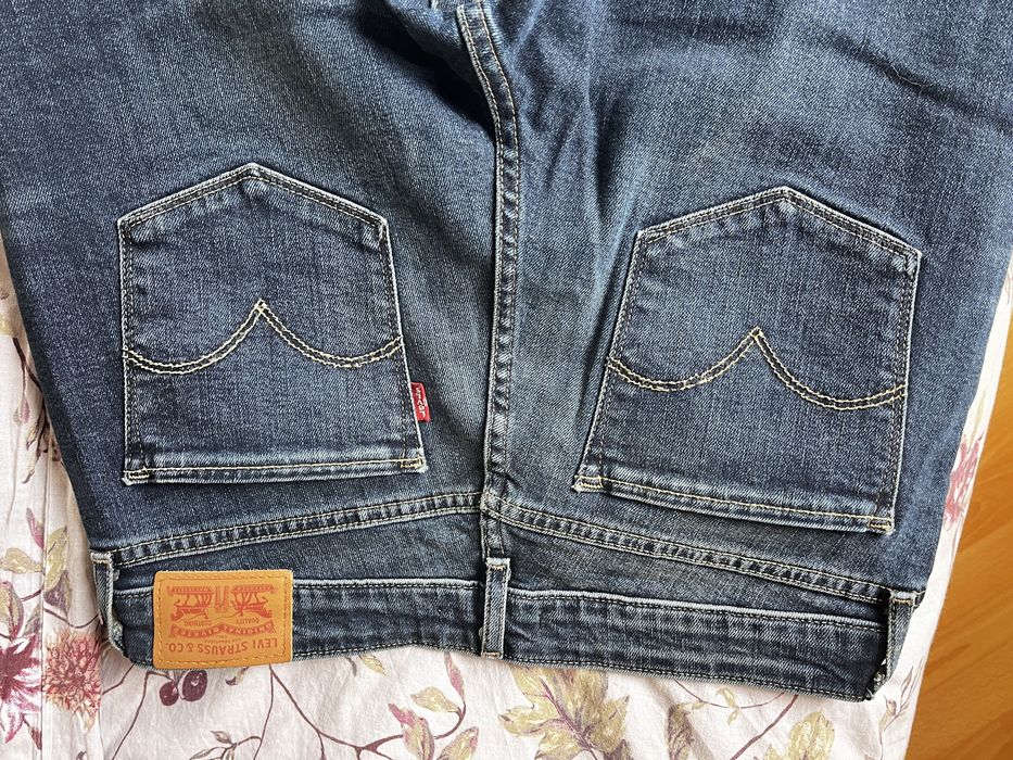 Нови! Дамски дънки Levi’s - размер W29/L32
