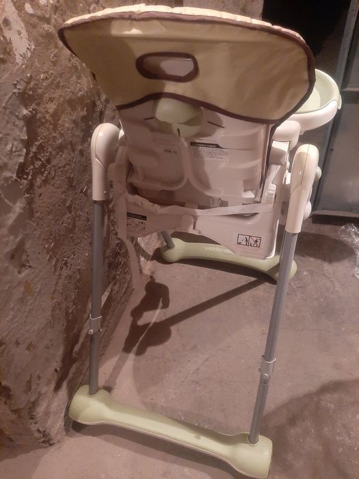 Столче за хранене Cangaroo