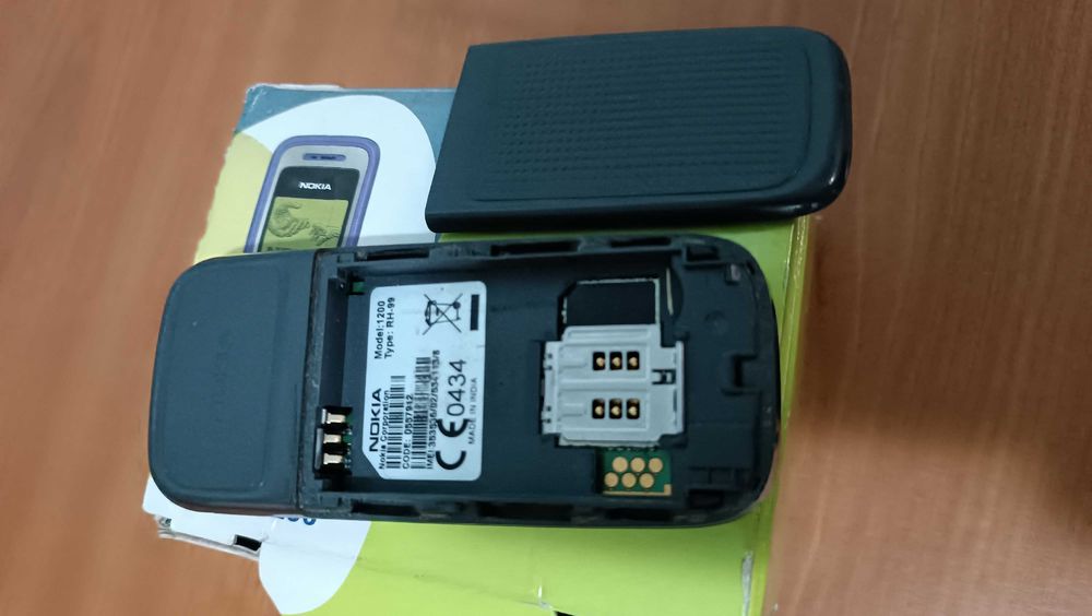 телефон Nokia 1200 оригинал