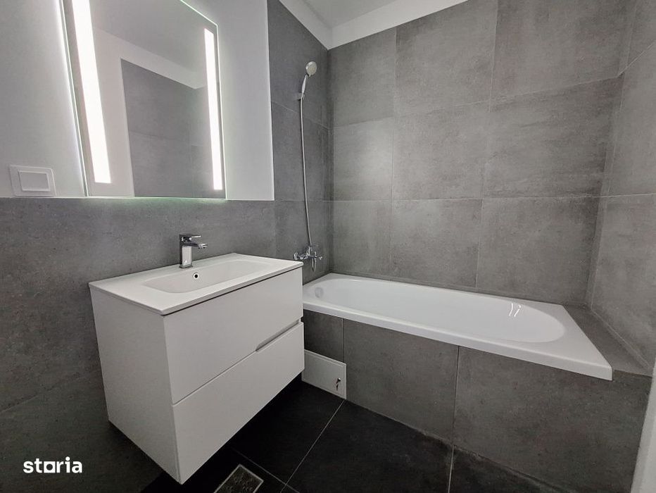 Apartament cu 2 camere, 54,6 mp, balcon, zona Eroilor