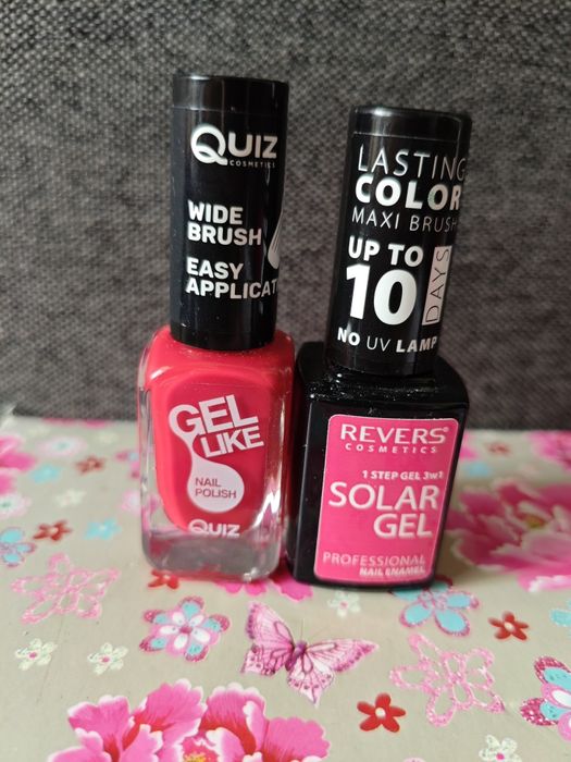 Vând lot oja pentru unghii