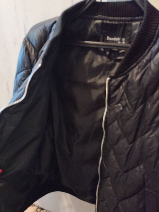 Продам куртку весна-осень