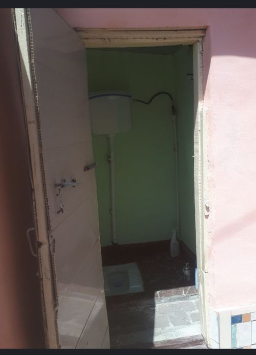 Srochna 74kv.m hovli sotiladi