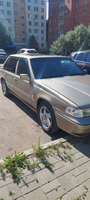 Продам Вольво 960