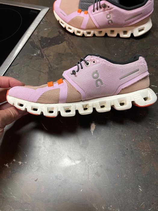 Кроссовки On cloud 5