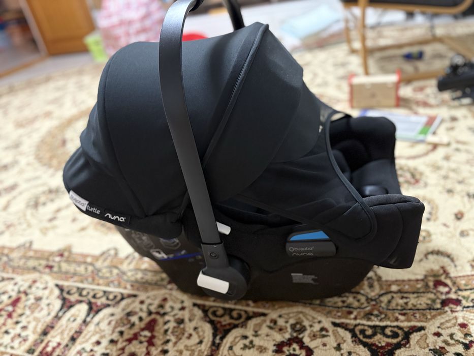 Автолюлька bugaboo turtle air 0+ by nuna