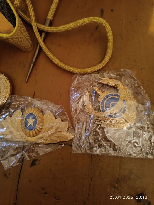 Парадная форма.за все 5000.