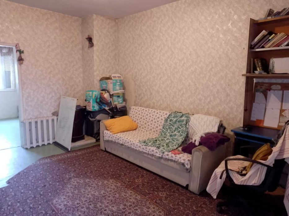 Продава се Тристаен апартамент в Пловдив, Изгрев - 82 кв.м за 793 €/кв.м - Снимка #2