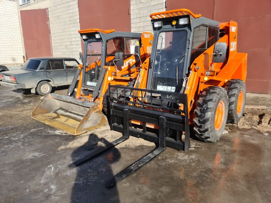 Вилочный погрузчик