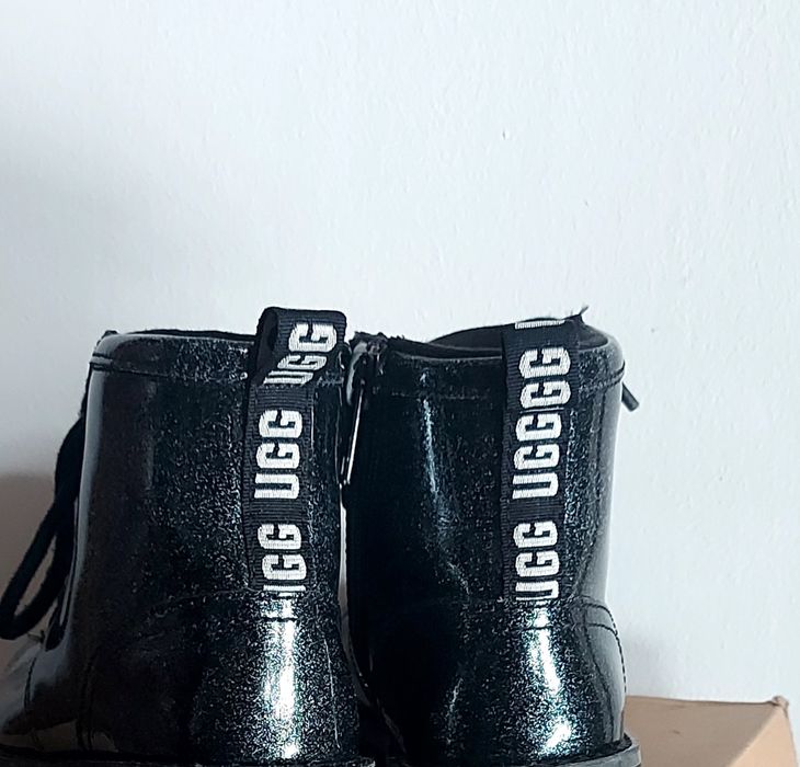 Ghete UGG pentru  fete