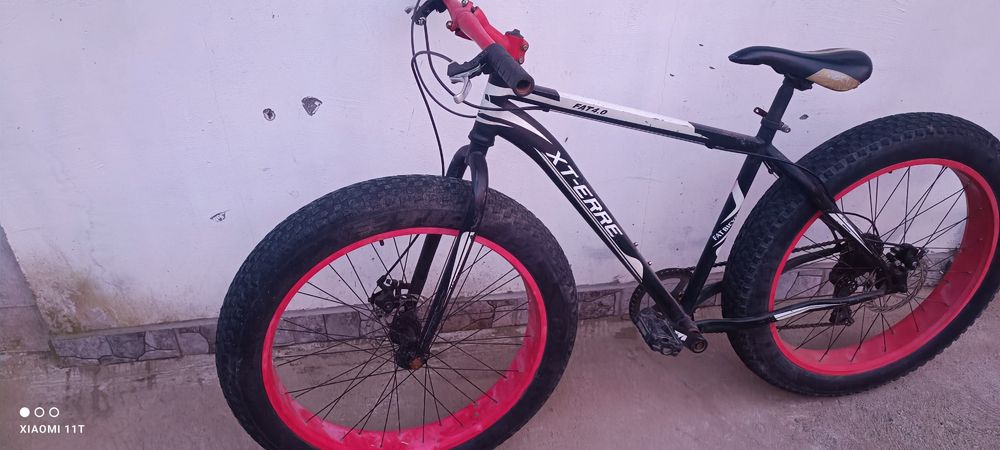 Vând bicicleta fat bike